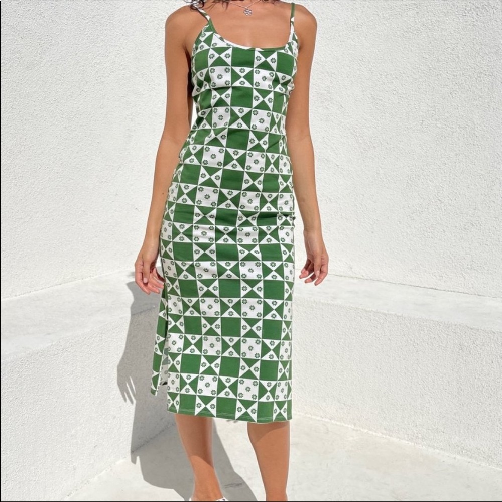 Lisa says gah Elsa slip dress